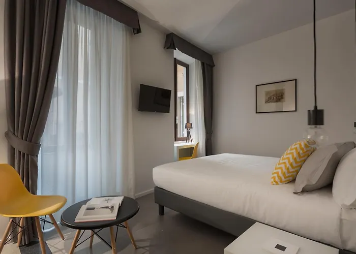 Hotel Navona Theatre 3*