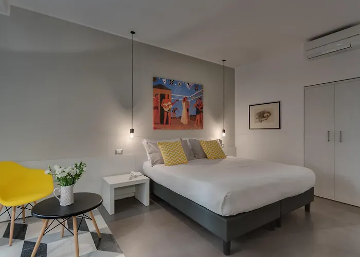 Otel Navona Theatre 3*