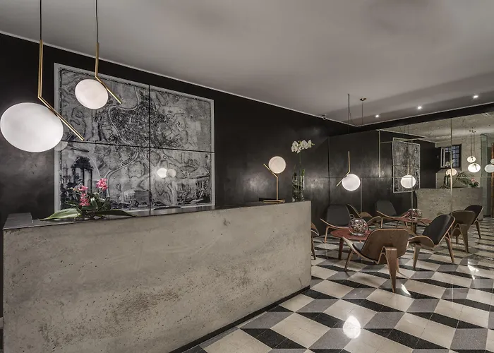 Navona Theatre Otel 3*