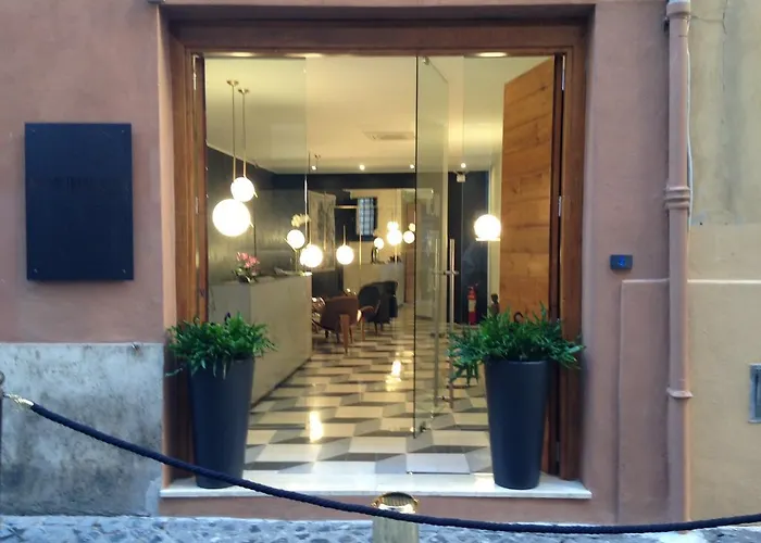 Navona Theatre Otel 3*
